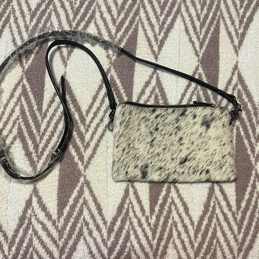 Montana west cowhide purse never worn